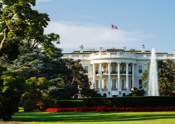 2016年、大方の予想を覆し、アメリカ大統領選挙でトランプ氏が当選。</br>米国の今後の方針は、日本の不動産にも影響を与えるだろうか?