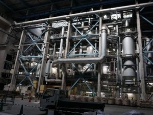 溶融炉の1基。一日に150tの汚泥を処理できる