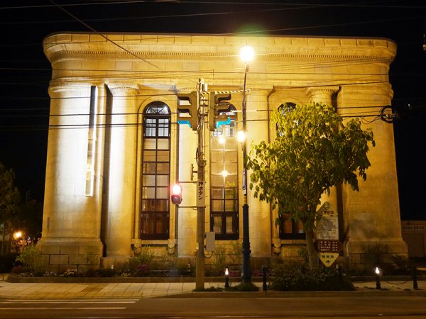 夜の「HakoBA 函館」