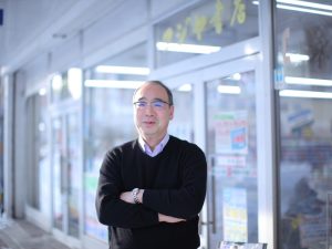 「フジヤ書店」三代目の田中雄一さん