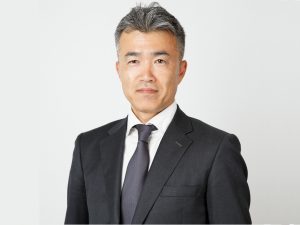<b>坂根康裕</b>:「住宅情報スタイル首都圏版」(現「SUUMO新築マンション」)「都心に住む」元編集長。不動産市況解説サイト「Fact Stock(ファクトストック)」を運営。日本不動産ジャーナリスト会議会員。著書「理想のマンションを選べない本当の理由」「住み替えやリフォームの参考にしたいマンションの間取り」