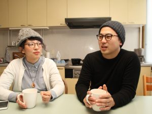 立ち上げの経緯を語る、発起人の菊池佳さん(右)と髙橋栞さん