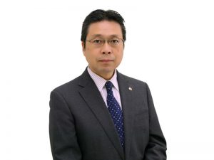 <b>伊藤裕幸</b>:公益社団法人日本不動産鑑定士協会連合会 常務理事(広報委員長)
1989年に財団法人日本不動産研究所入所。システム評価部、名古屋支所研究員、長崎支所長を経て、国土交通省地価調査課地価公示室に鑑定官として出向(2006年~2009年)。復帰後、企画部次長、業務部副部長(現職)。不動産鑑定士