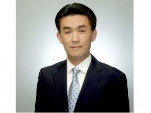 <b>榊原 渉</b>:1998年3月早稲田大学大学院理工学研究科建設工学専攻修了。1998年4月株式会社野村総合研究所入社。現在 グローバルインフラコンサルティング部長/上席コンサルタントを務める。専門は建設・不動産・住宅関連業界の事業戦略立案・実行支援
