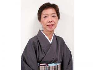 <b>大久保恭子</b>:株式会社風 代表取締役、住生活コンサルタント。1977年日本女子大学家政学部住居学科卒、1979年株式会社リクルート入社。1987年「週刊住宅情報」編集長、2000年執行役員を経て2003年日立キャピタル株式会社入社、執行役員マーケティング担当、日本住宅ローン株式会社取締役兼務。2005年 株式会社風を設立し、住み手の視点から住宅・不動産メディアのプロデュース、マンション・戸建ての商品開発コンサルタントなどを手がける。2007年日本初の中古マンションの調査・評価情報サービス「マンション評価ナビ」を立ち上げ、国土交通省「長期優良住宅先導的モデル事業」に採択、都市住宅学会「業績賞」受賞。2011年住まいづくりナビセンター理事就任。公務として、国土交通省社会資本整備審議会委員、財務省財政制度等審議会国有財産分科会委員、東京都住宅政策審議会委員などの公務を歴任。
主な著書に、『マンション選びは「立地」がすべて』(河出書房新社)など。その他、オールアバウトにて「賢いマンション選び」のガイドも務める