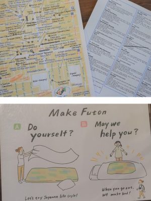 上:近隣のレストラン等を紹介したエリアマップは、日本語と英語、そして中国語版もある/下:布団の敷き方をイラストで楽しく紹介している