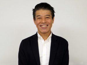 お話をうかがった、相鉄不動産株式会社 開発計画部 賃貸施設センターの伊藤浩明さん。「『KNOCKS横浜弥生台』は売って終わりではなく、私たちがずっと運用し続けます。街の活性化のひとつのきっかけとして有効に活用したいですね。弥生台のマンションの建て替えや大規模修繕などのお手伝いも行い、より住み良く魅力的な街に進化させていきたいと考えています」