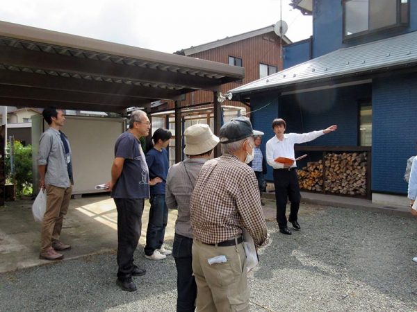 空き家のマッチングツアーなど日常の地道な積み重ねも地元の人たちに支えられている