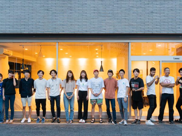 社員の平均年齢は28歳。全員でビジョンを共有する