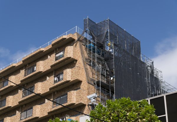 建て替えが難しい理由2つと現状で建替えられる可能性のあるマンションの条件とは