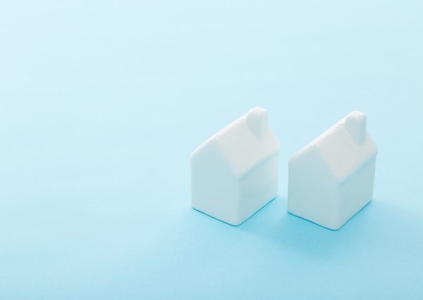 2021年2月5日に、「不動産取引における心理的瑕疵に関する検討会」の第1回が開催された。今後のガイドライン策定が待たれる