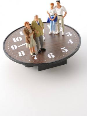 年を重ねるにつれ外に出たり新しい人と出会うことが億劫になってしまう