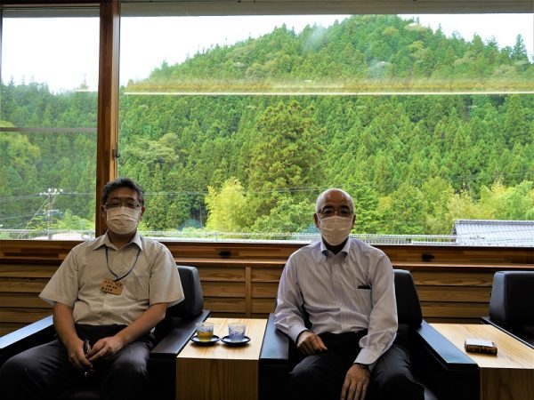 豊かな森林に囲まれた根羽村