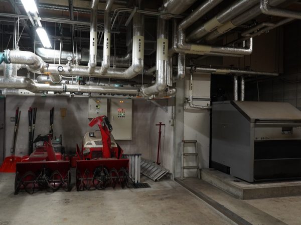 根羽村森林組合が運営する製材工場。林業の発展のため、そして村民の働く場ともなって村の暮らしに貢献する