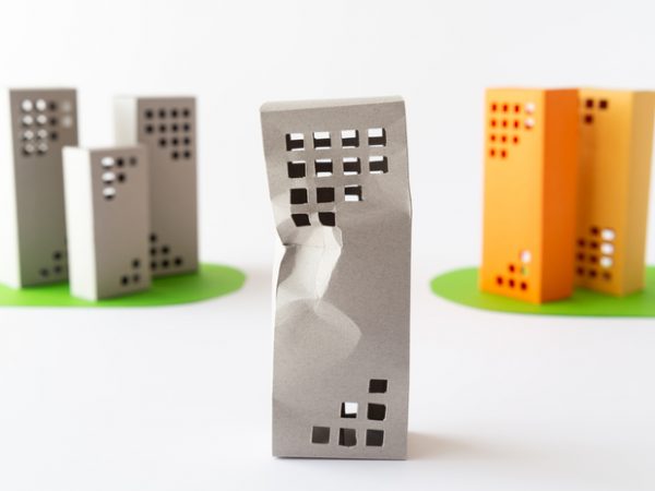 老朽化したマンションが増加することが懸念されている