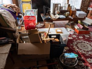 近年、遺品整理サービスや生前整理サービスなどを行う会社も増えている