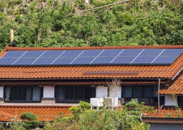 新築建築物だけでなく、既存建築物の省エネ化も求められている