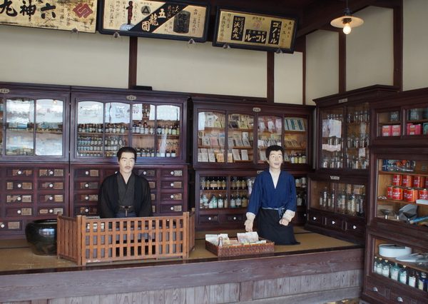 帳場には番頭さんがいて商売を仕切っていた