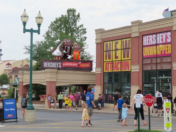 視察団が訪れた米国のハーシー市(当別町提供)