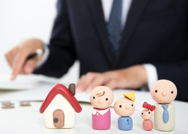 地震保険は災害発生後の被災者の生活の安定に寄与してくれる