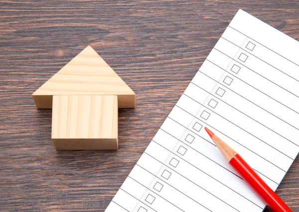 借入条件は金融機関によって、細かなところで異なる場合があるため丁寧にチェックしたい