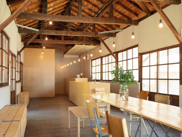 廃材で造った「一揖」は、レセプションになっている