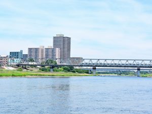 LIFULL HOME'Sが実施した「コロナ禍での借りて住みたい街ランキング」で1位となった「本厚木」駅がある神奈川県厚木市