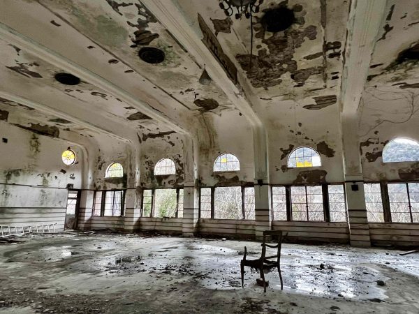 「1000万ドルの夜景」で有名な、摩耶山からの神戸港の眺め