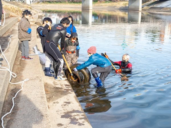 春のイベント「川びらき」の様子(写真提供:ONE RIVER)