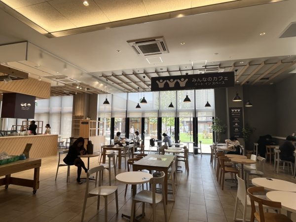 左から1期のガーデンズ千早、1.5期のちはや公園、2期の敷地