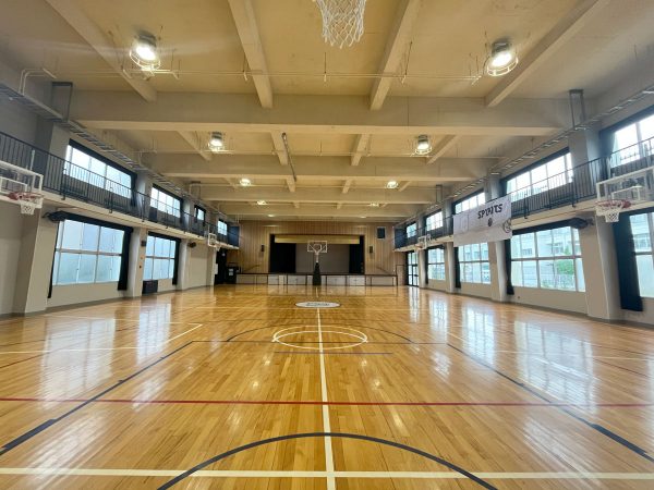 図書館ふくろうの森。利用料は無料。ボランティアによる運営で、オープン日は火曜・金曜・土曜となっている