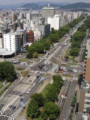 路線価とは、その路線に面する土地の1m2当たりの価額を1,000円単位で表示するもの