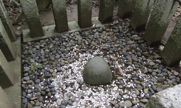 香取神宮の要石