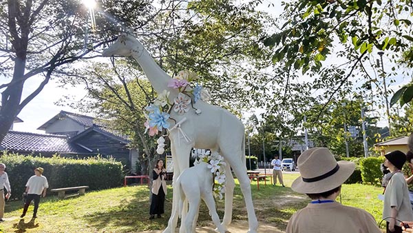ファイグ・アフメッド《自身への扉》