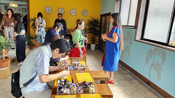 元衣料店をリノベーションした、ソル・カレロ《La tienda Maeno》