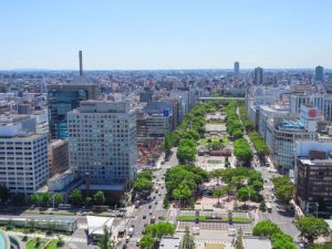 名古屋都心部の中央を貫く久屋大通公園