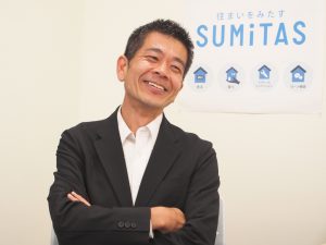 マラソンが趣味だという吉田氏。インタビュー当日も、松山市の自宅から松山空港まで約30分走ってきたそうだ