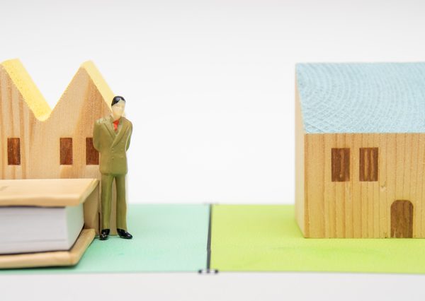 不動産の表示に関する登記の専門家が土地家屋調査士だ