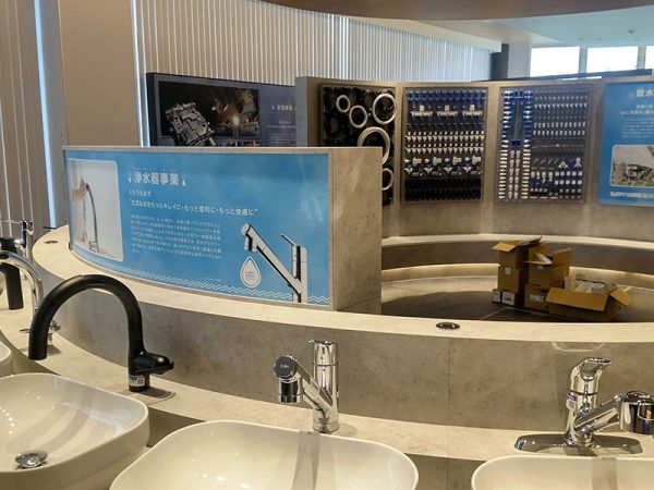 浄水器の大手メーカー株式会社タカギのみなさん