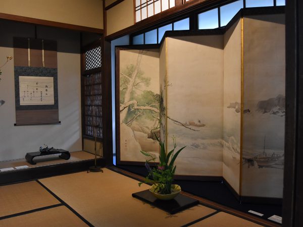 長江家にある屏風には歴史と文化が読み取れる