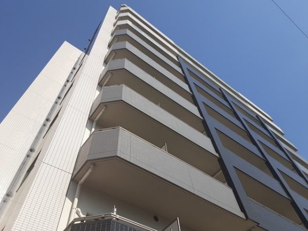 外部管理者方式を採用するマンションは増加している(画像はイメージ)