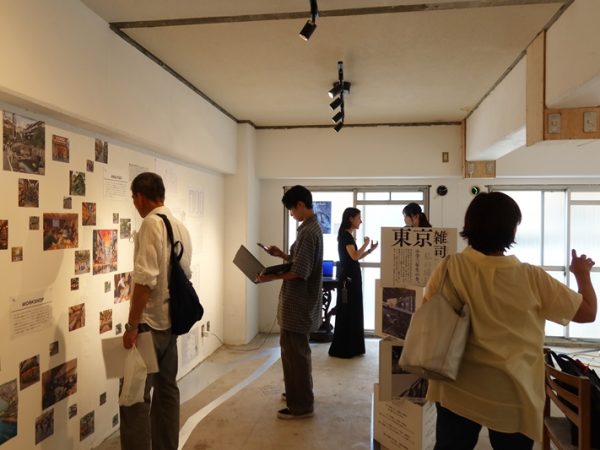 3人のダンサーによるパフォーマンス。背景とも相まって不思議な経験だった