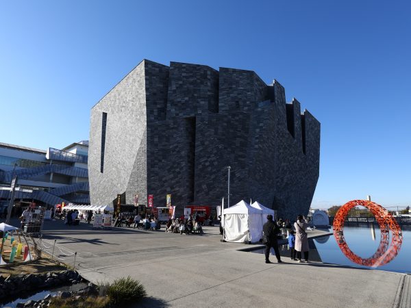 「ところざわサクラタウン」の最寄り駅となる武蔵野線の「東所沢」駅