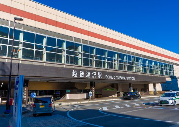 上越新幹線が通る越後湯沢駅