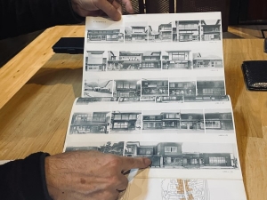 50年前の奈良井宿の町並みも写真として残している