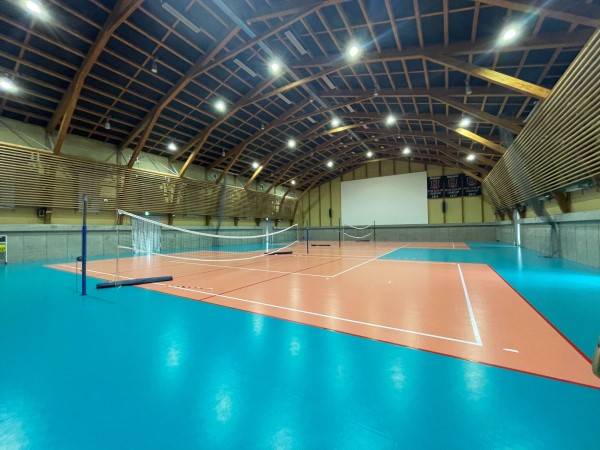 バレーボール専用のオガールアリーナ