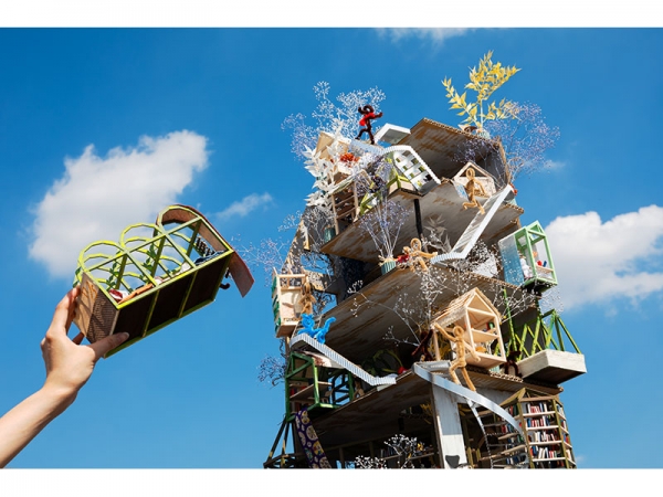 見事Gold Medal賞を授賞した田代夢々さん「個人が個性を失うことのない民主的なクリエイティブの実践を目標に精進していきたい」