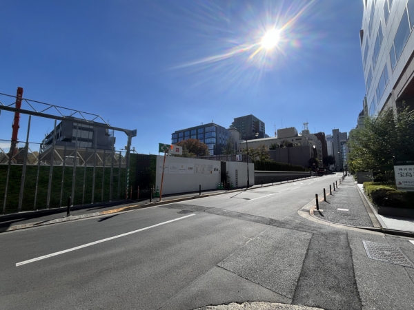 建築工事中(半蔵門駅側) ※2025年11月撮影