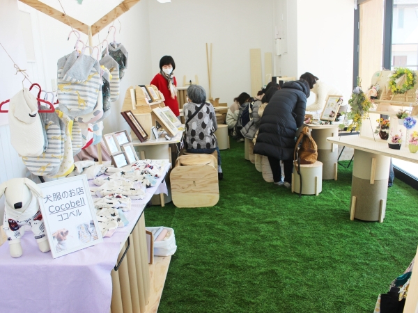 みなまきTRYSTAND。小さなスペースだからこそ始めやすい“チャレンジスペース”