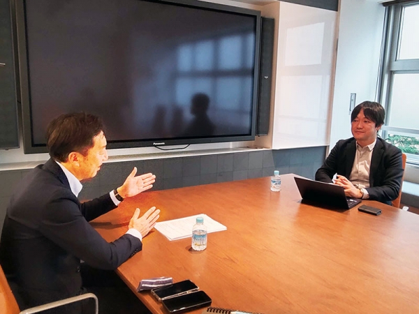 「窓を変えることでエネルギーロスが削減でき、ひいては健康につながる」という山本氏